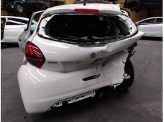 peugeot 208 del año 2015 2