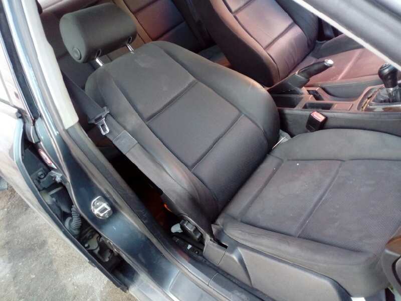 audi a4 berlina (8e) del año 2001
