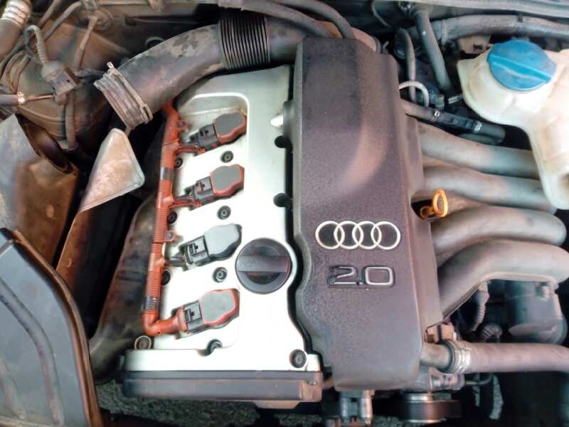 audi a4 berlina (8e) del año 2001