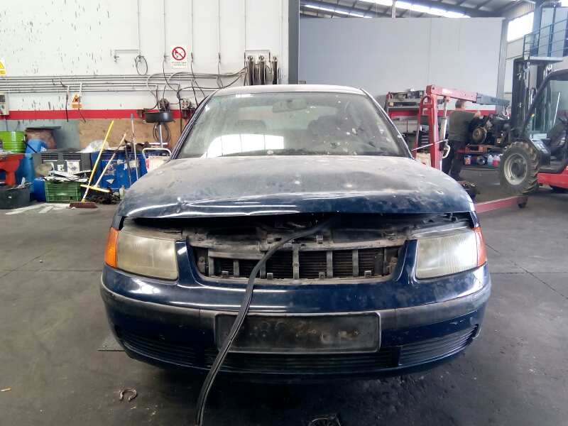 volkswagen passat berlina (3b2) del año 1997