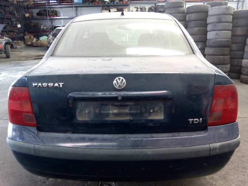 volkswagen passat berlina (3b2) del año 1997