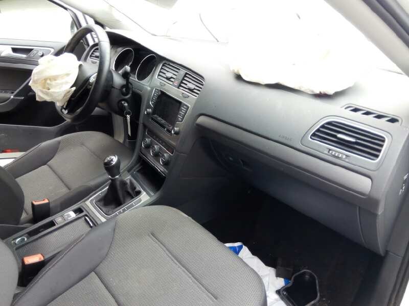 volkswagen golf vii lim. del año 2012