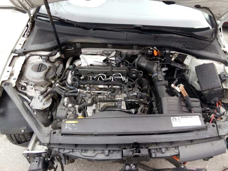 volkswagen golf vii lim. del año 2012