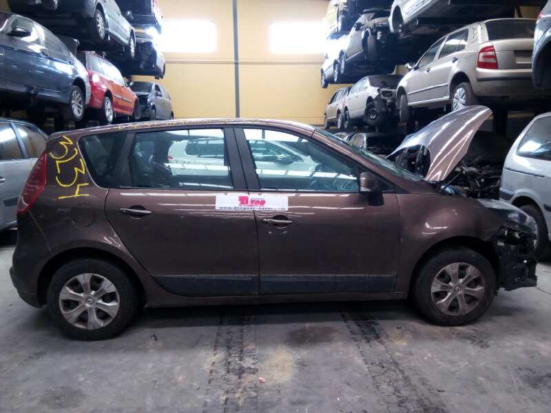 renault scenic iii del año 2009