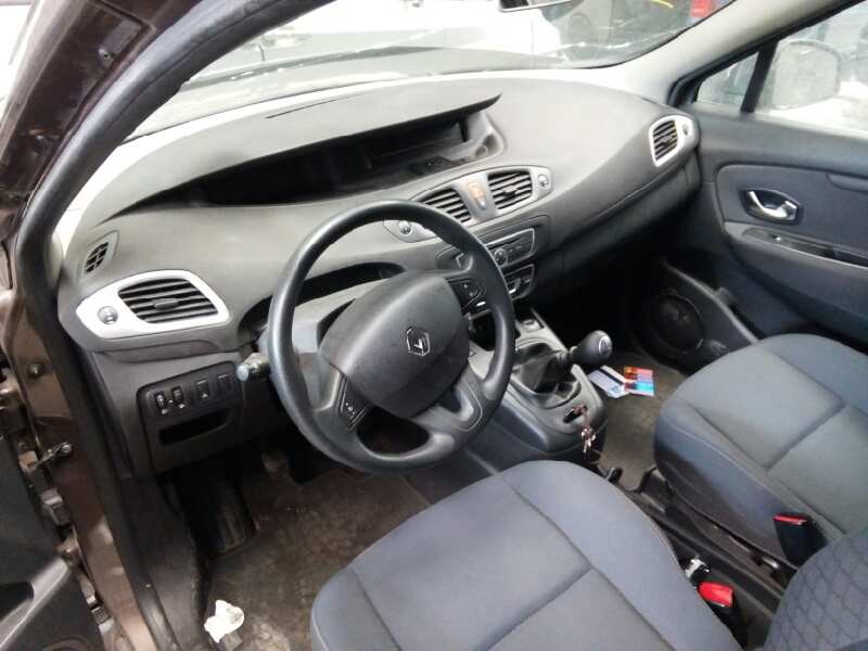 renault scenic iii del año 2009
