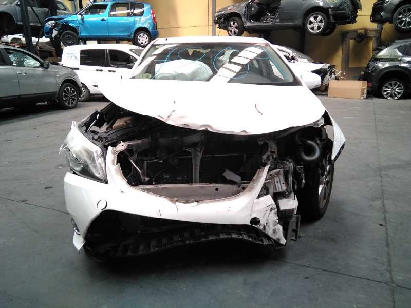 toyota avensis (t27) del año 2006