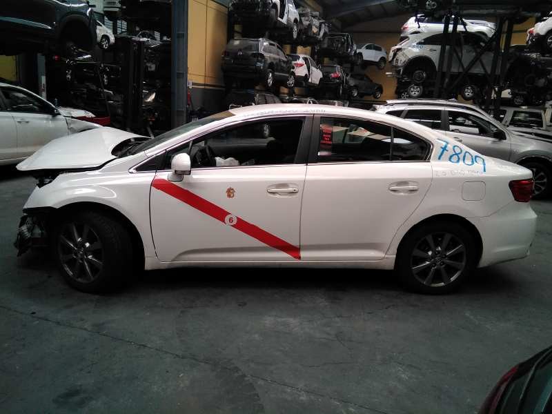 toyota avensis (t27) del año 2006