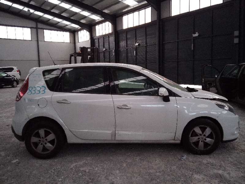 renault scenic iii del año 2012