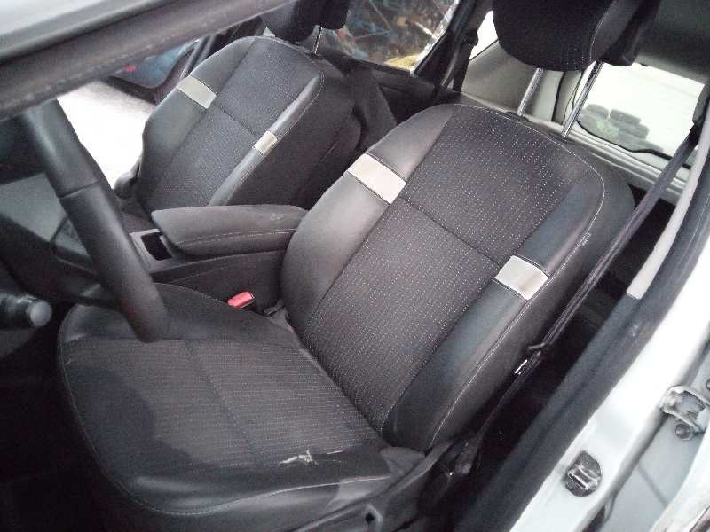 renault scenic iii del año 2012