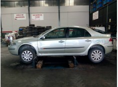 renault laguna ii (bg0) del año 2001