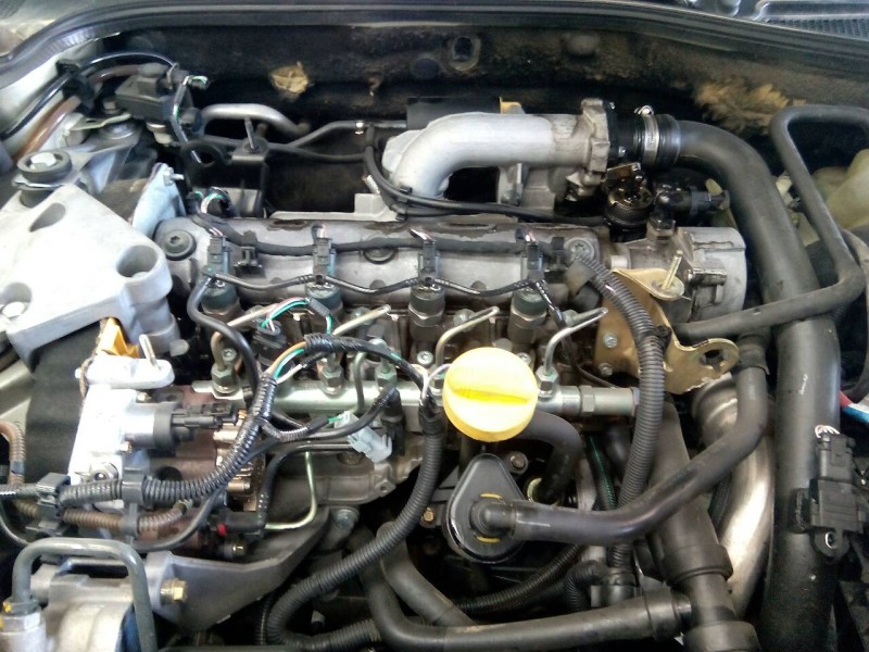 renault laguna ii (bg0) del año 2001