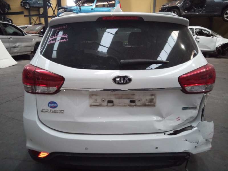 kia carens ( ) del año 2016