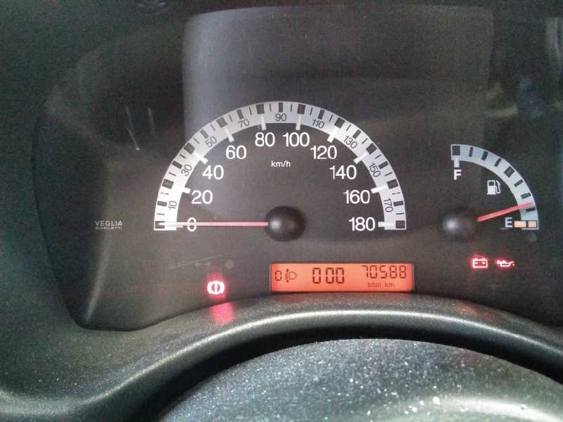 fiat punto berlina (188) del año 2000