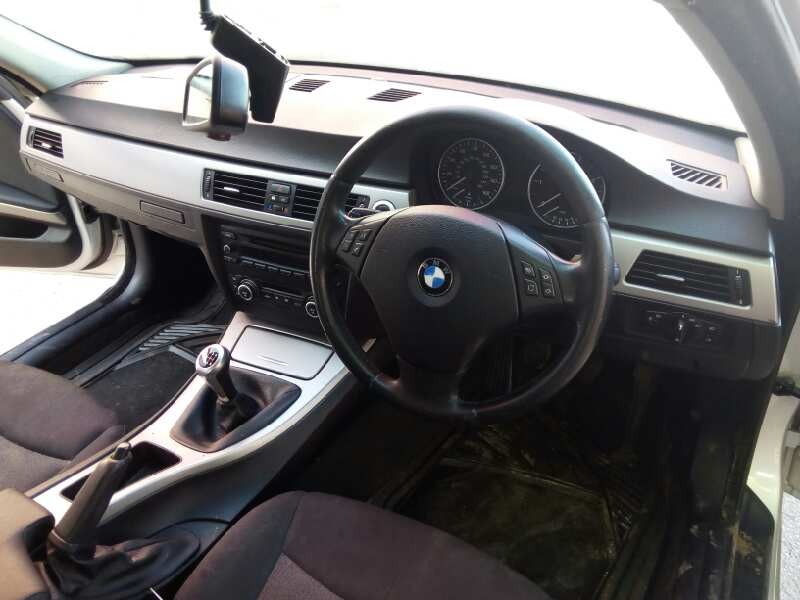 bmw serie 3 berlina (e90) del año 2004