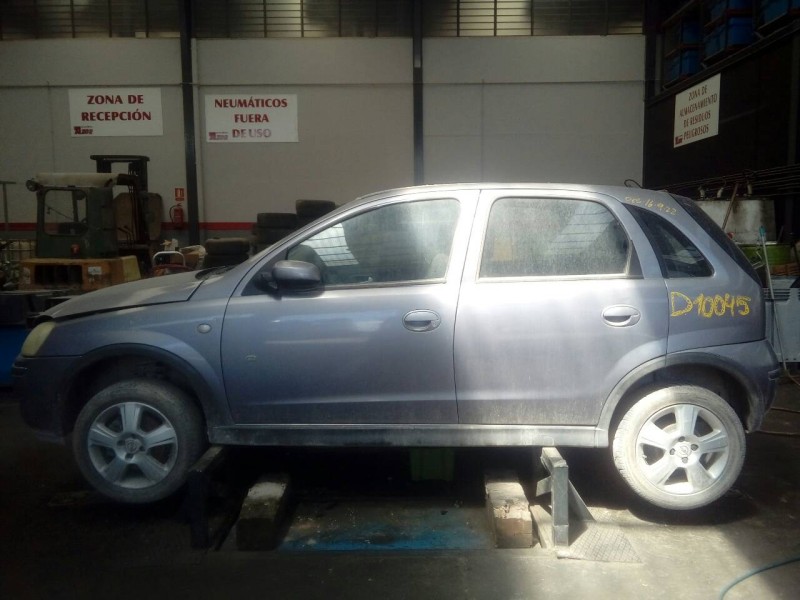 opel corsa c del año 2005