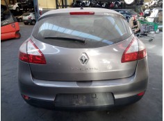 renault megane iii berlina 5 p del año 2011 2