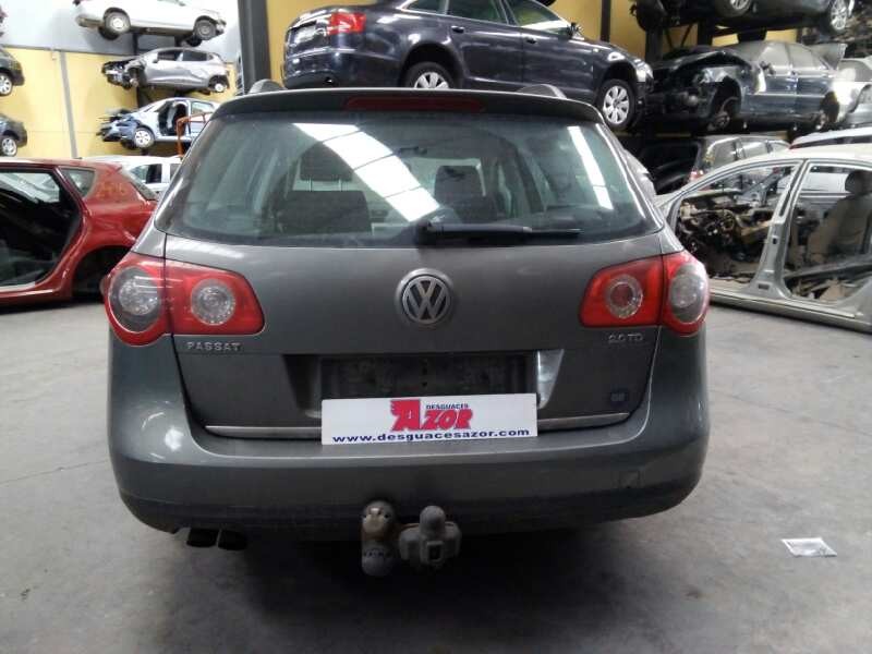volkswagen passat variant (3c5) del año 2005