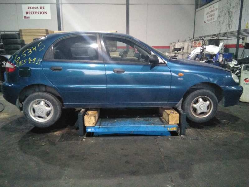 daewoo lanos del año 1999