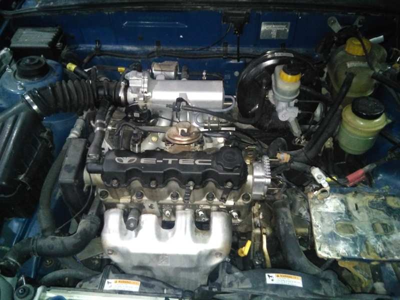 daewoo lanos del año 1999