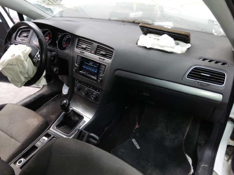 volkswagen golf vii lim. del año 2013