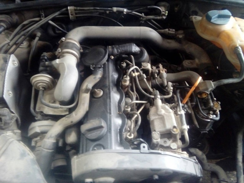 volkswagen passat berlina (3b2) del año 1999