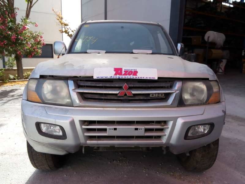 mitsubishi montero (v60/v70) del año 2001