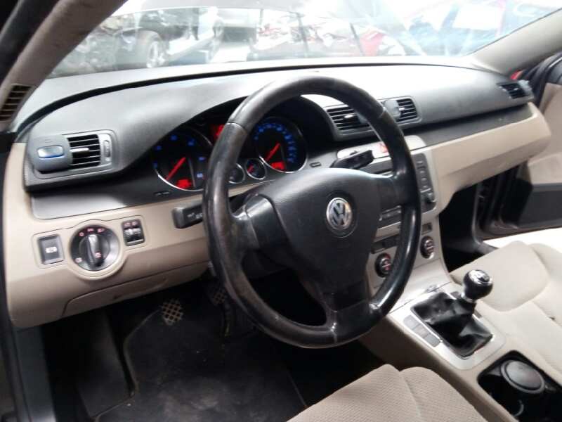 volkswagen passat berlina (3c2) del año 2007