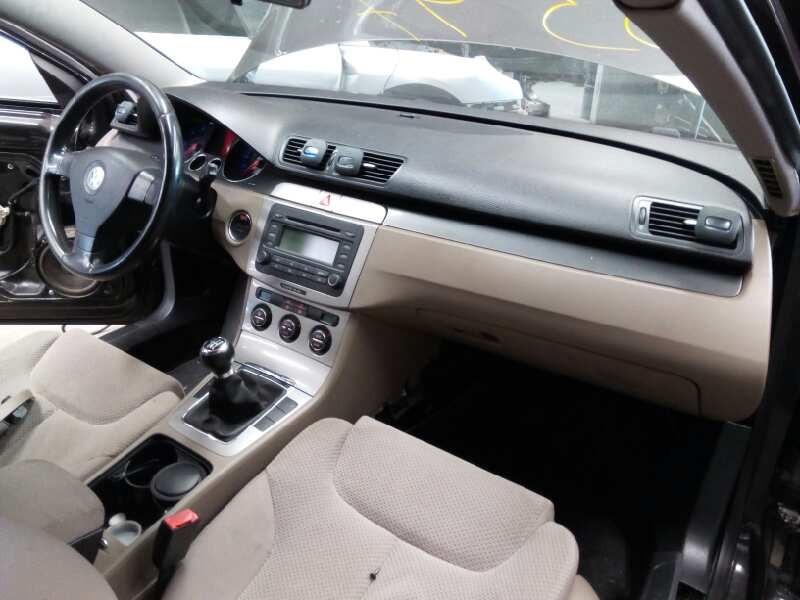 volkswagen passat berlina (3c2) del año 2007