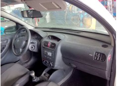 opel corsa c del año 2006 2