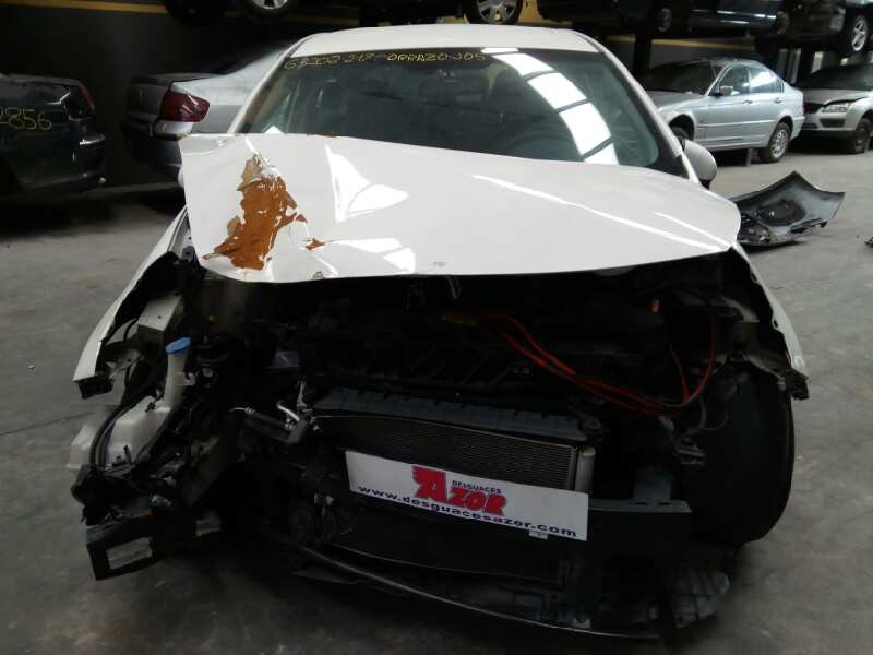kia rio del año 2013