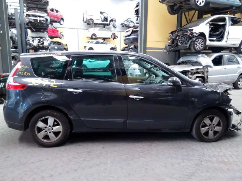 renault scenic iii del año 2011