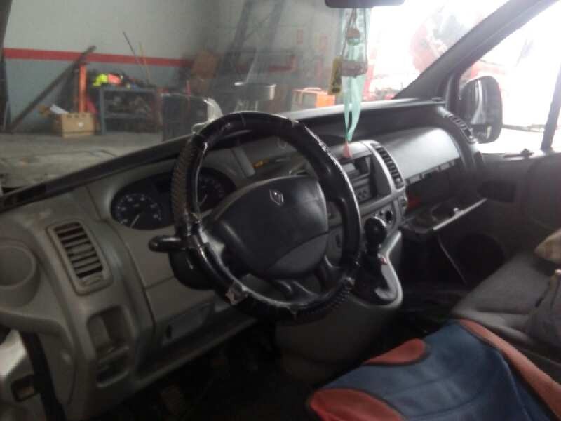renault trafic combi (ab 4.01) del año 2001