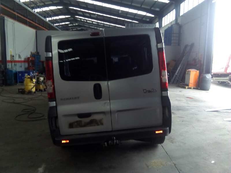 renault trafic combi (ab 4.01) del año 2001
