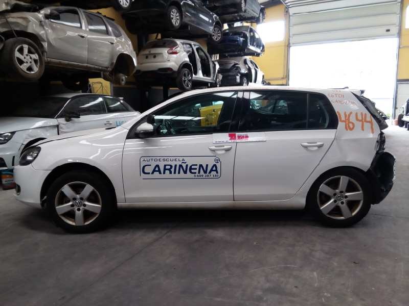 volkswagen golf vi (5k1) del año 2008