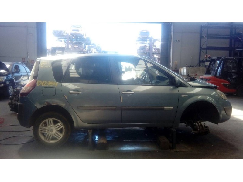 renault scenic ii del año 2004
