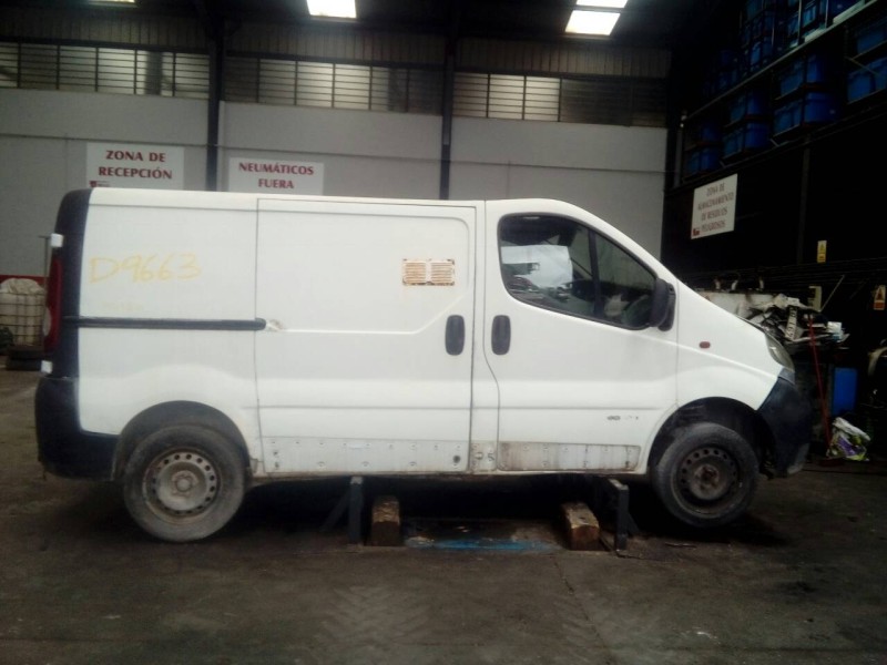 nissan primastar (x83) del año 2005