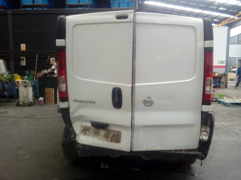 nissan primastar (x83) del año 2005