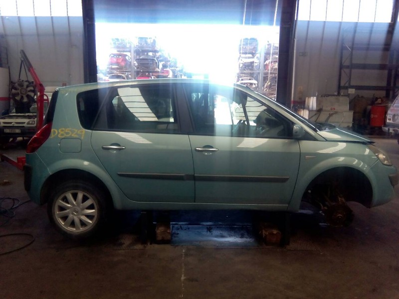 renault scenic ii del año 2007