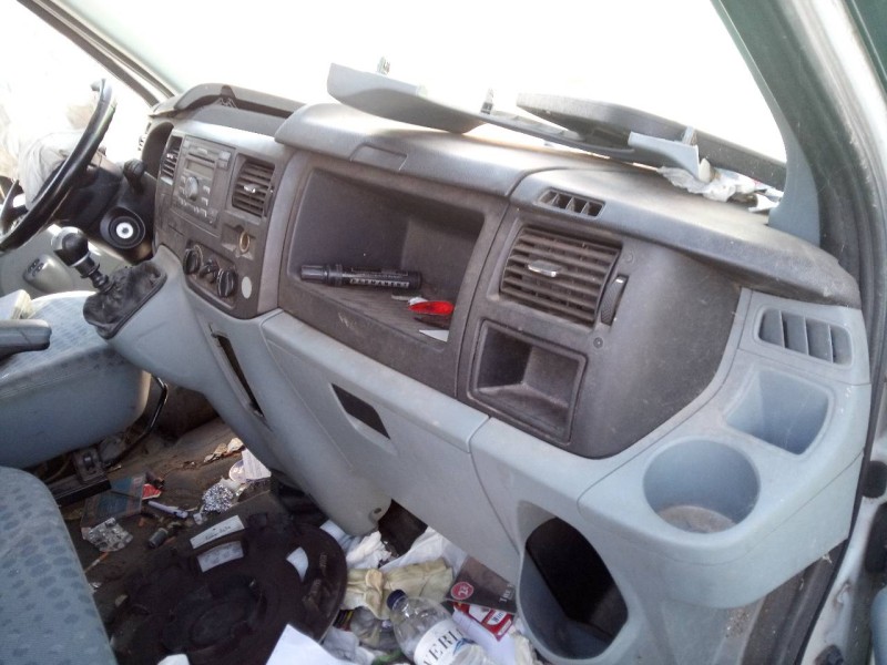 ford transit caja cerrada ´06 del año 2010