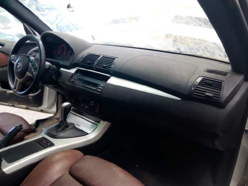 bmw x5 (e53) del año 2001