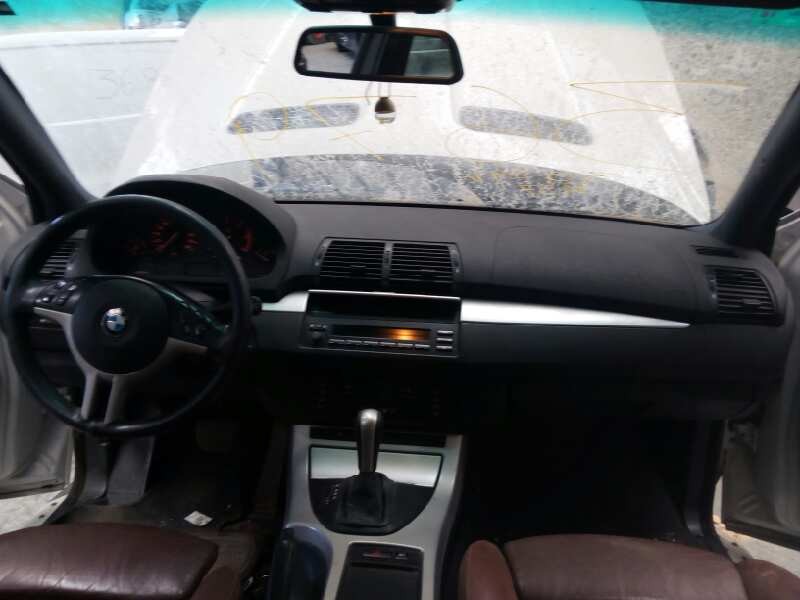 bmw x5 (e53) del año 2001