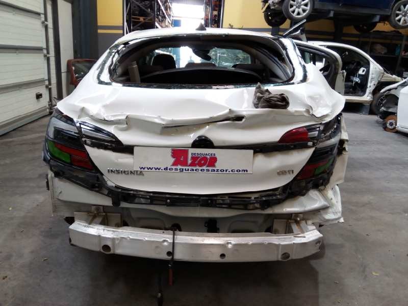 opel insignia berlina del año 2016