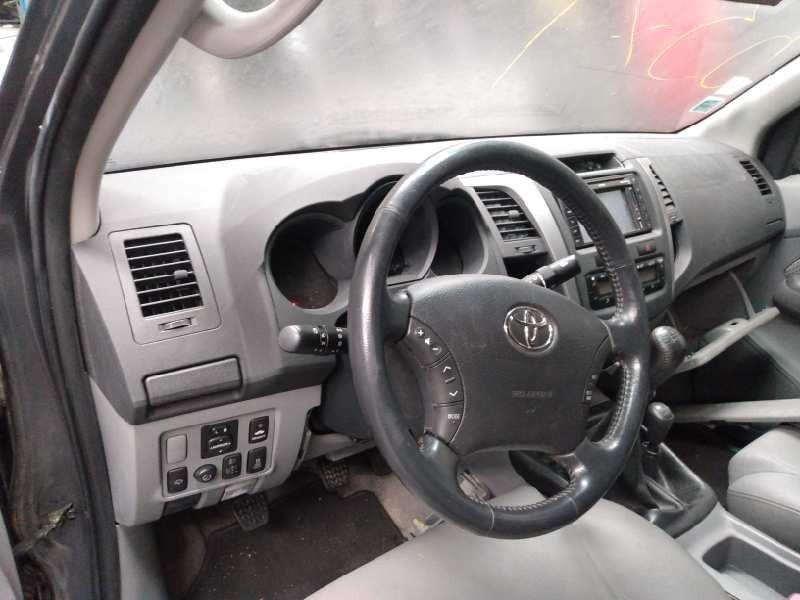 toyota hilux (kun) del año 2009