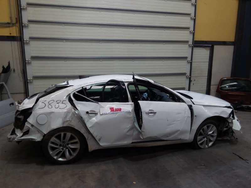 opel insignia berlina del año 2016