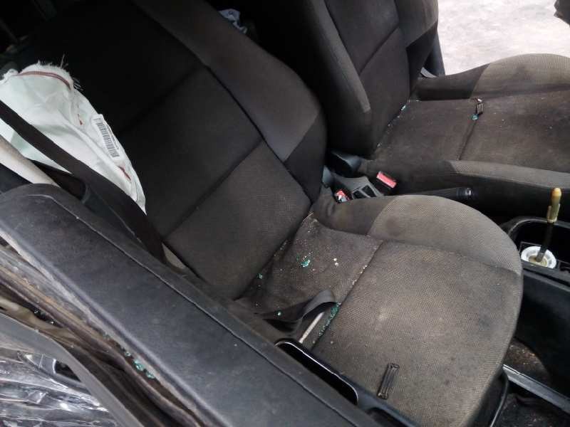peugeot 207 del año 2007