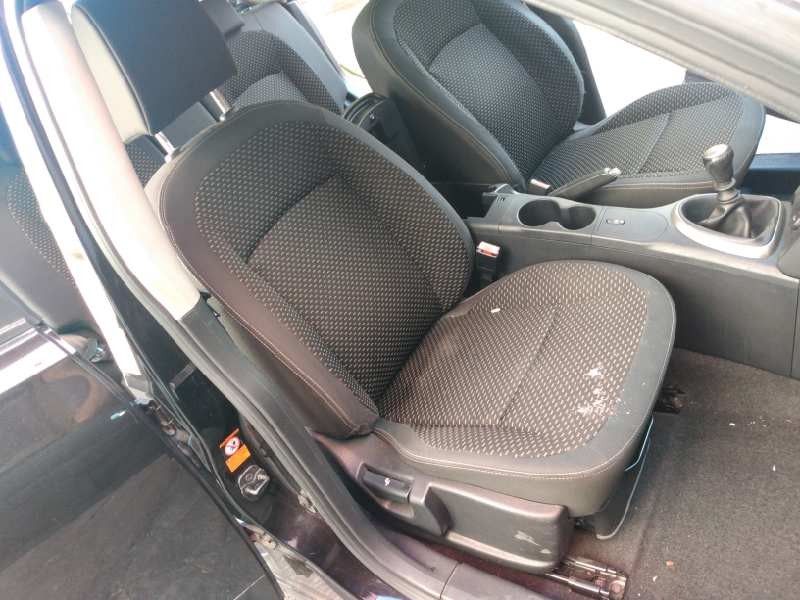 nissan qashqai (j10) del año 2009