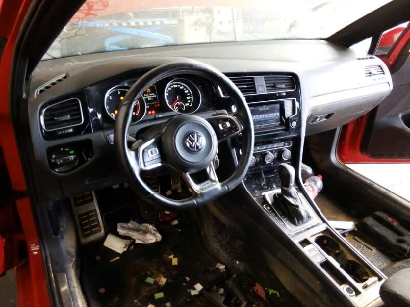 volkswagen golf vii lim. del año 2015