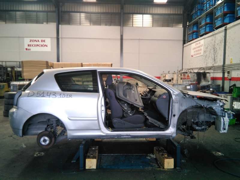 toyota corolla (e12) del año 2003