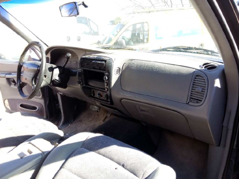 ford explorer del año 1998
