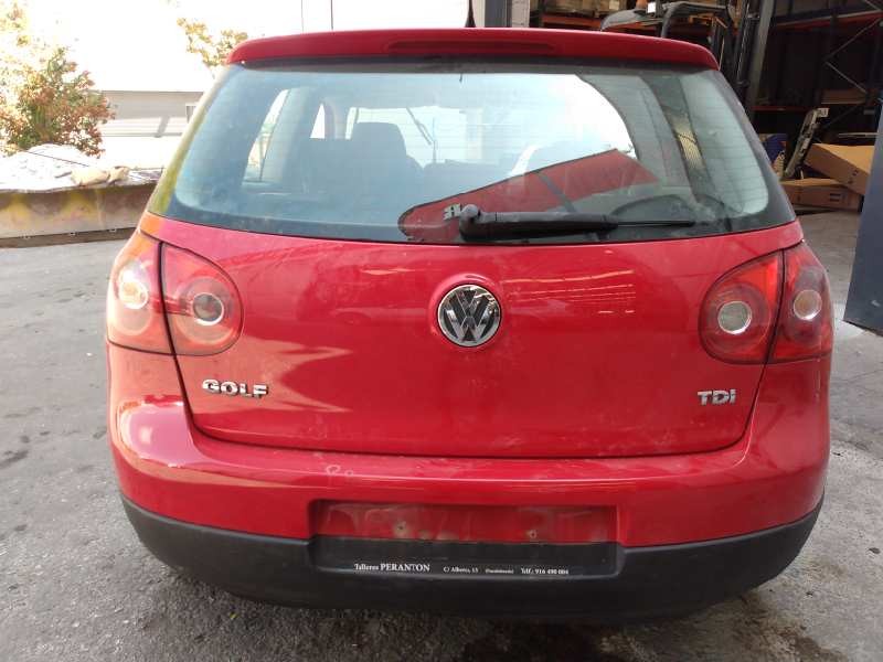 volkswagen golf v berlina (1k1) del año 2006